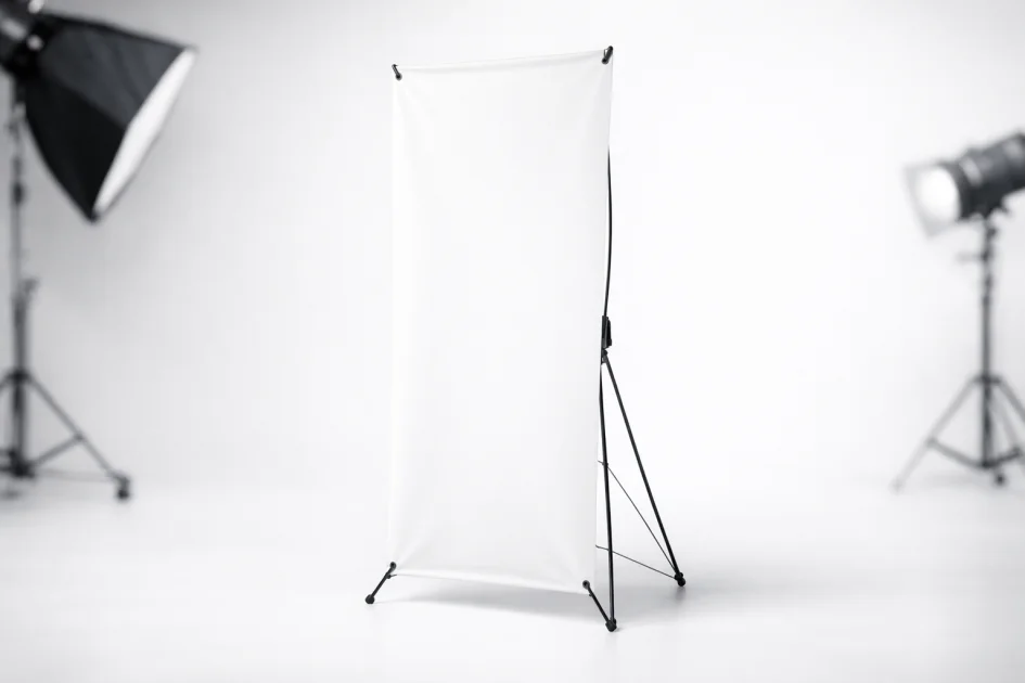 X Banner Nedir? Roll Up ile Farkları ve Kullanım Alanları
